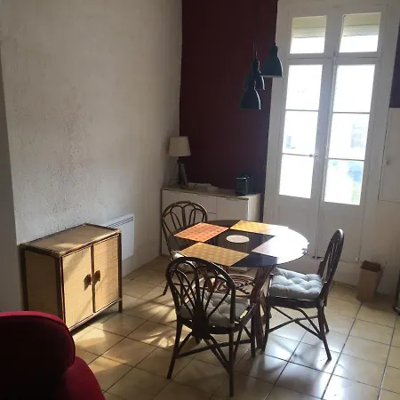 Apartment Studio Centre *